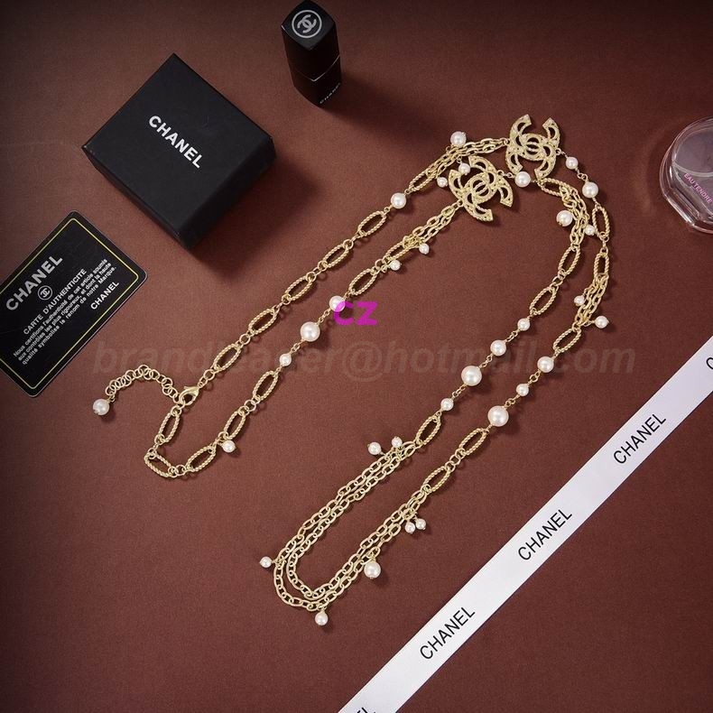 Chanel Necklaces 350